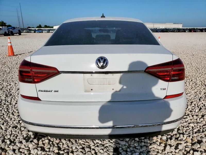2018 Volkswagen Passat SE