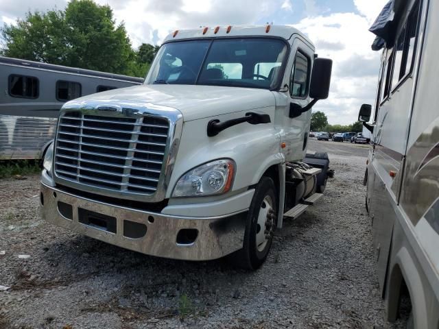 2020 Freightliner Cascadia 125 Semi Truck