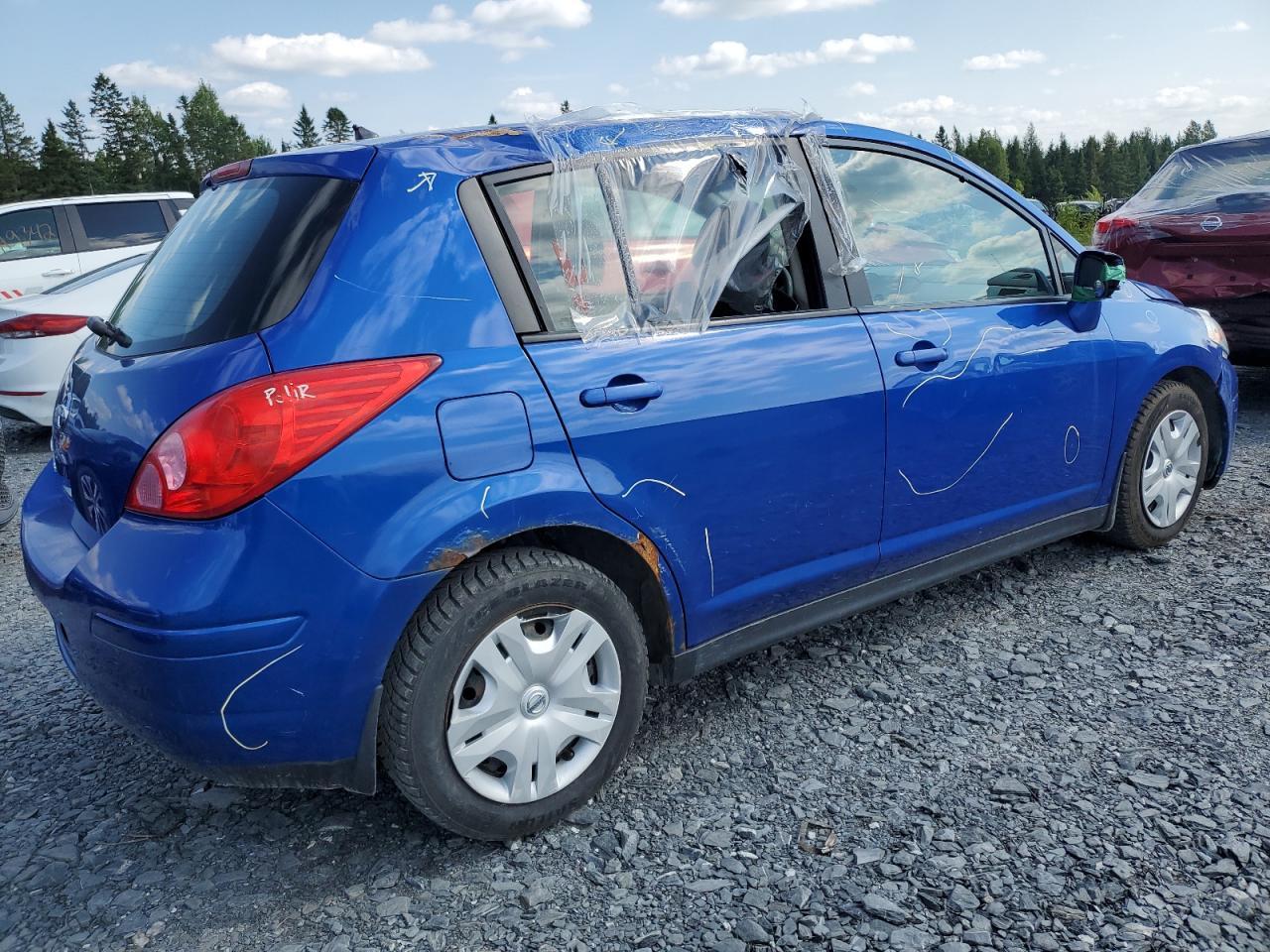 2012 Nissan Versa s