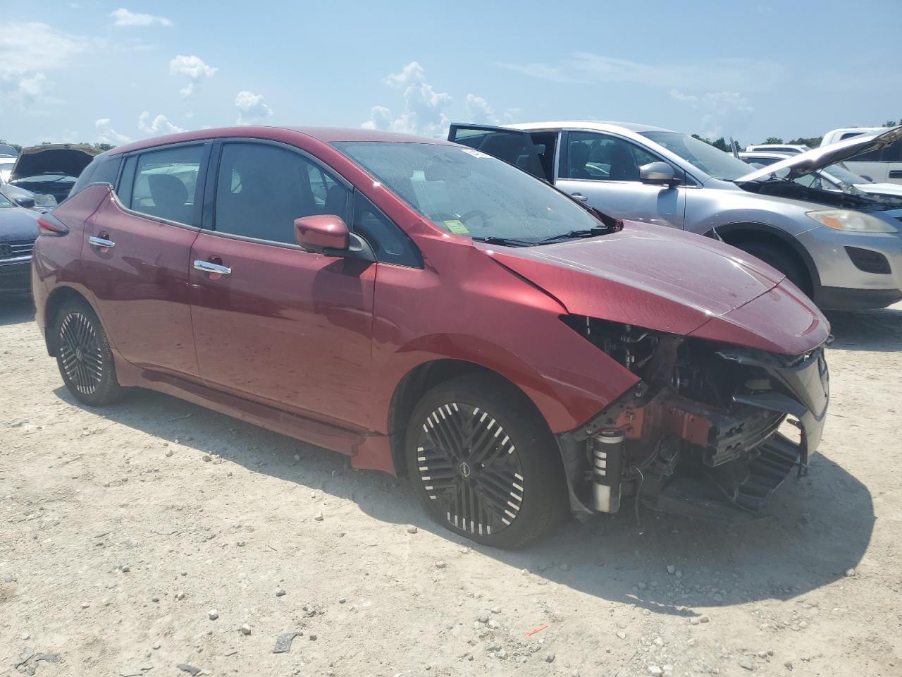 2023 Nissan Leaf sv Plus