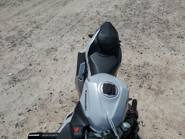 2025 Kawasaki EX500 H
