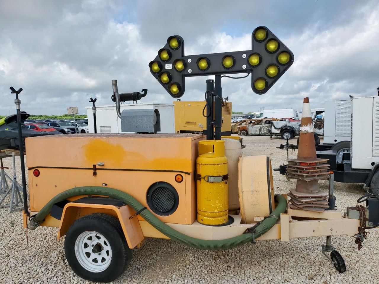 2001 Team Fenex Manhole Support Trailer