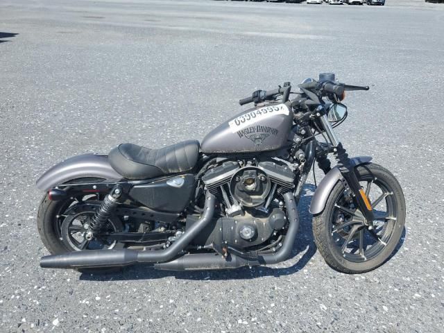 2015 Harley-Davidson XL883 Iron 883