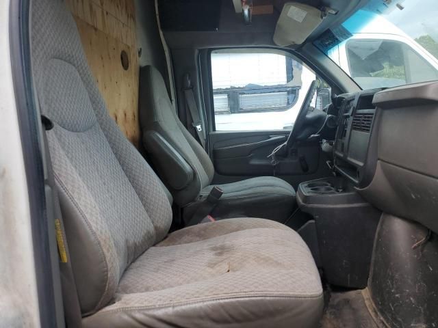 2004 Chevrolet Express G3500