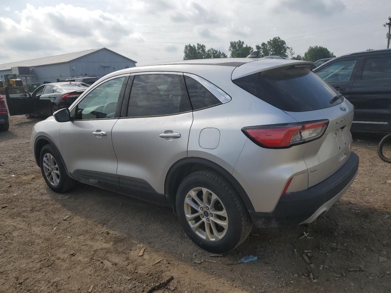 2020 Ford Escape se