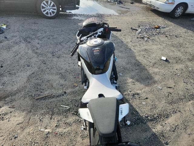 2025 Cf Moto 675SS