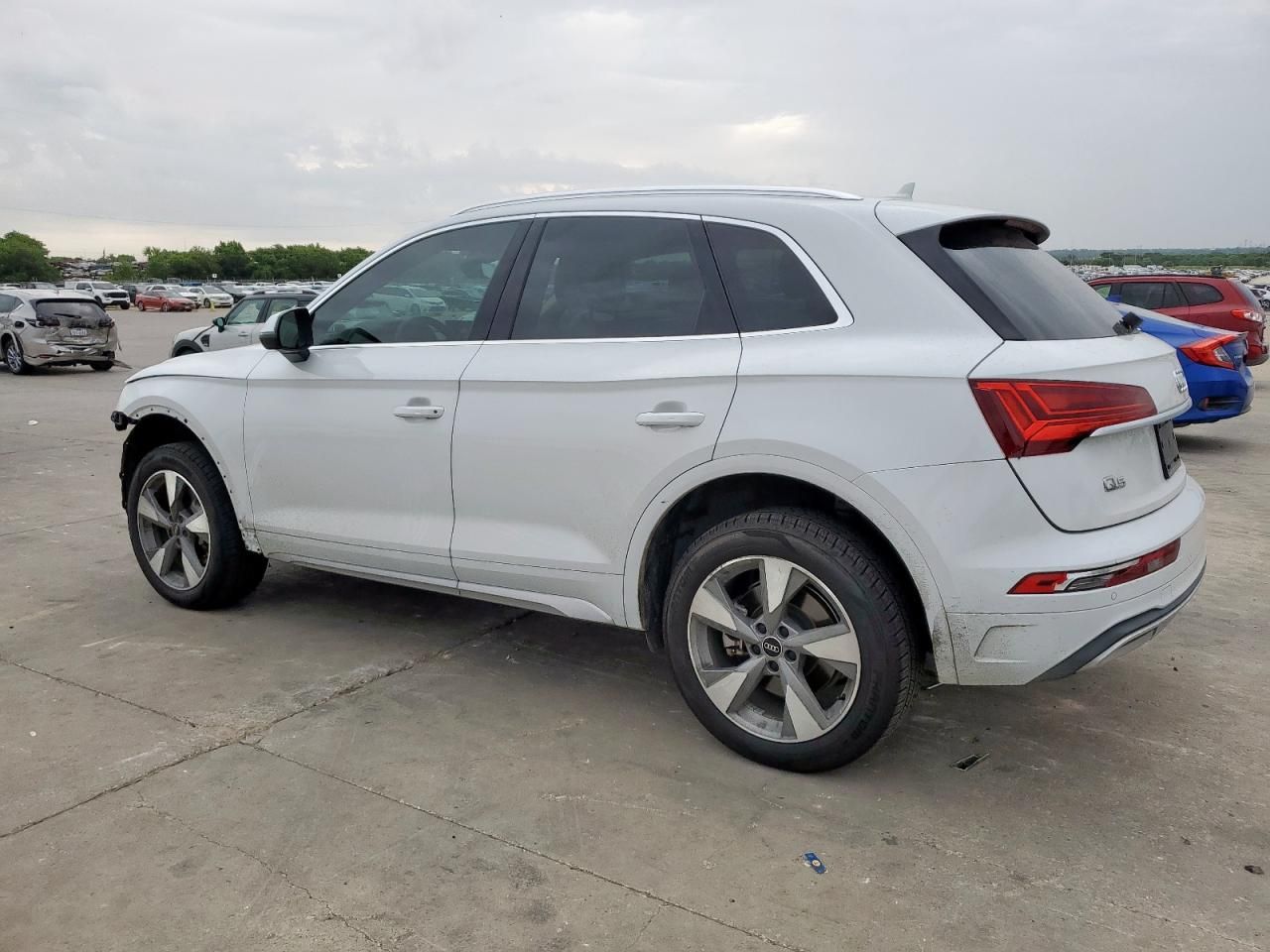2023 Audi Q5 Premium 40