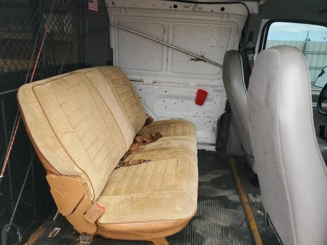 1999 Ford Econoline E150 Van