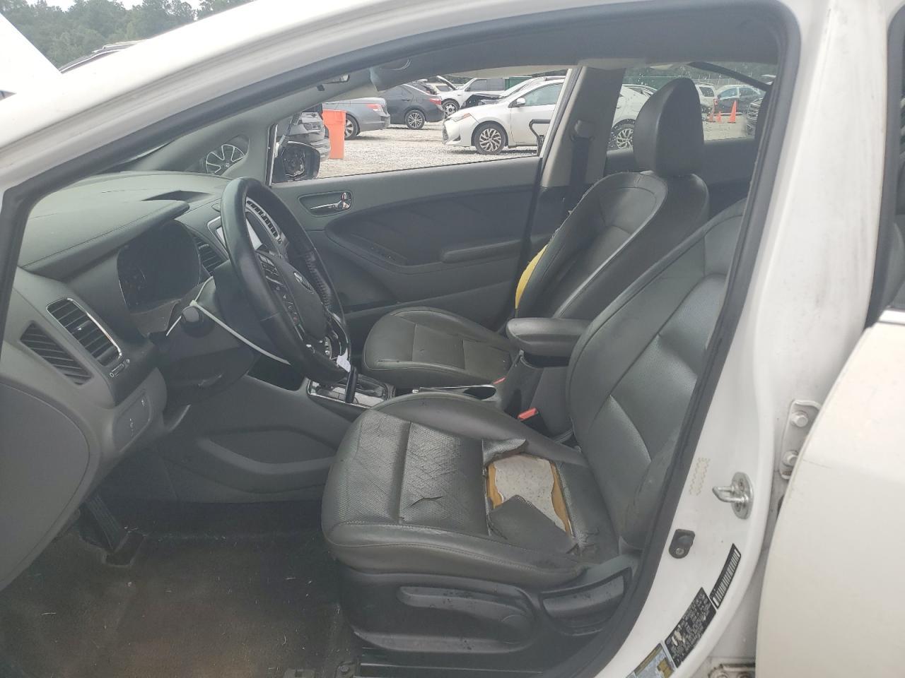 2017 KIA Forte ex