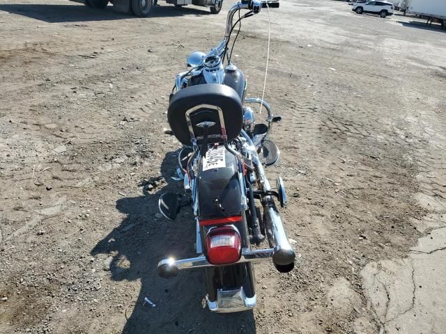 2011 Harley-Davidson Flstc