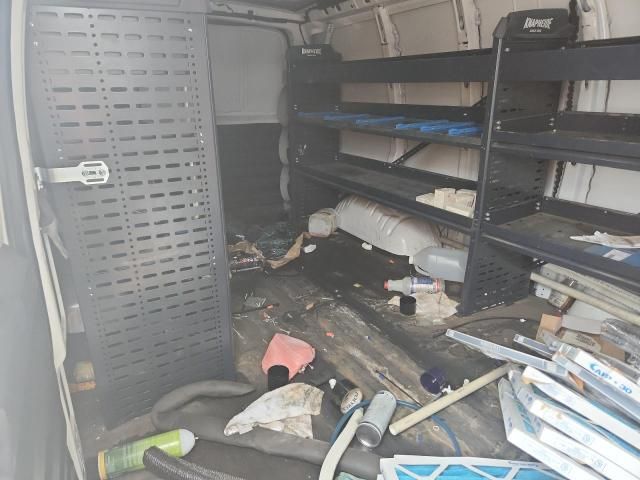 2022 Chevrolet Express G2500