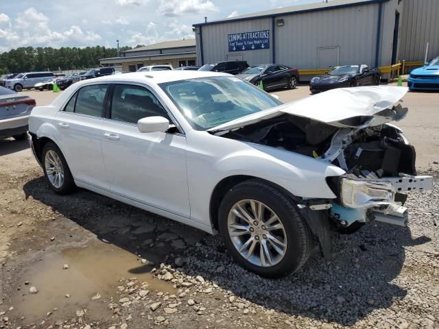 2020 Chrysler 300 Touring