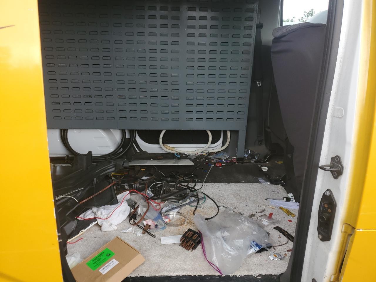 2017 Nissan NV200 2.5S Van