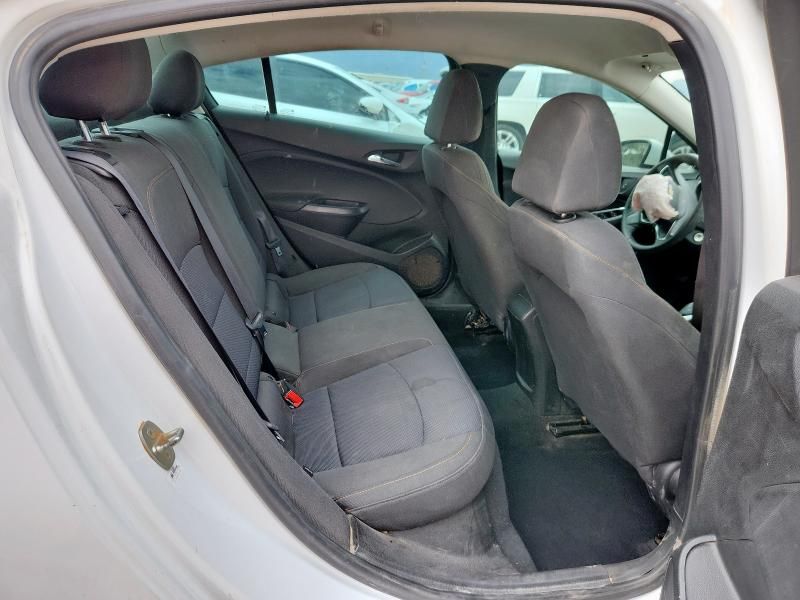 2018 Chevrolet Cruze LS