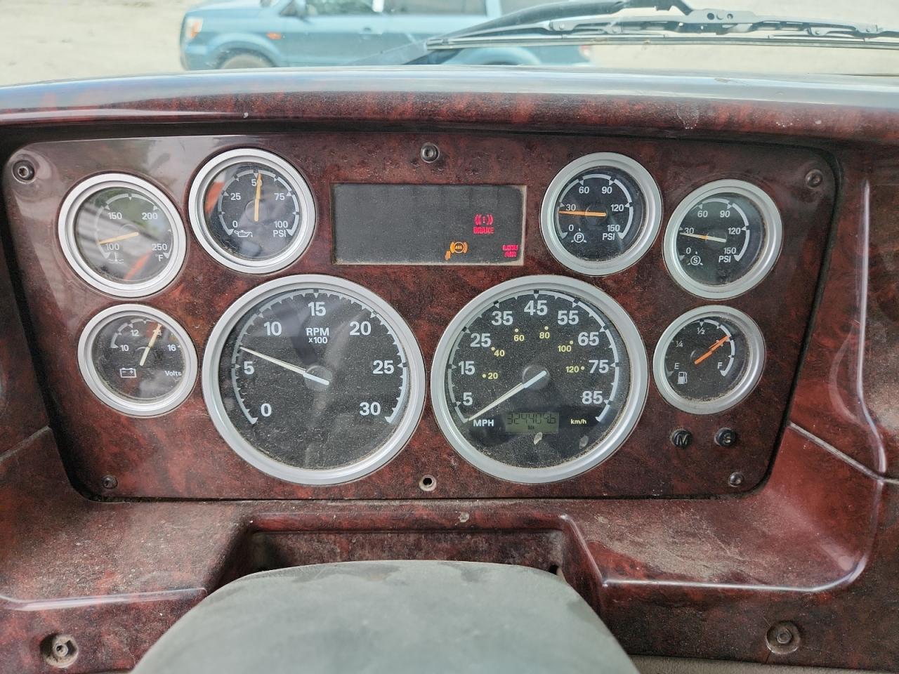 2007 Sterling 8500 Refuse Truck