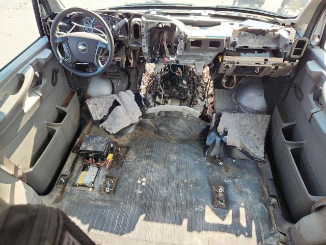 2011 Chev Express G2500