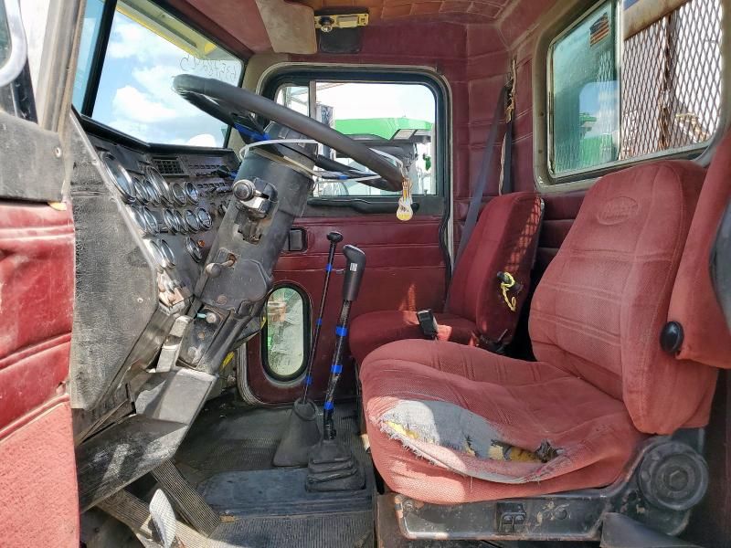 1993 Peterbilt Tractor 1993 Peterbilt 357 Flatbed Truck