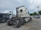 2021 Freightliner Cascadia 126