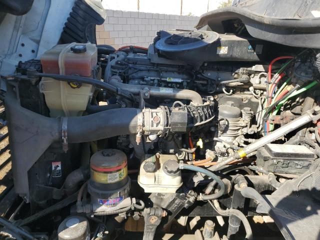 2015 Freightliner Cascadia 125 Semi Truck