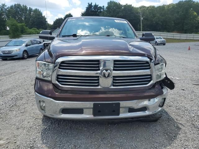 2015 Dodge RAM 1500 SLT