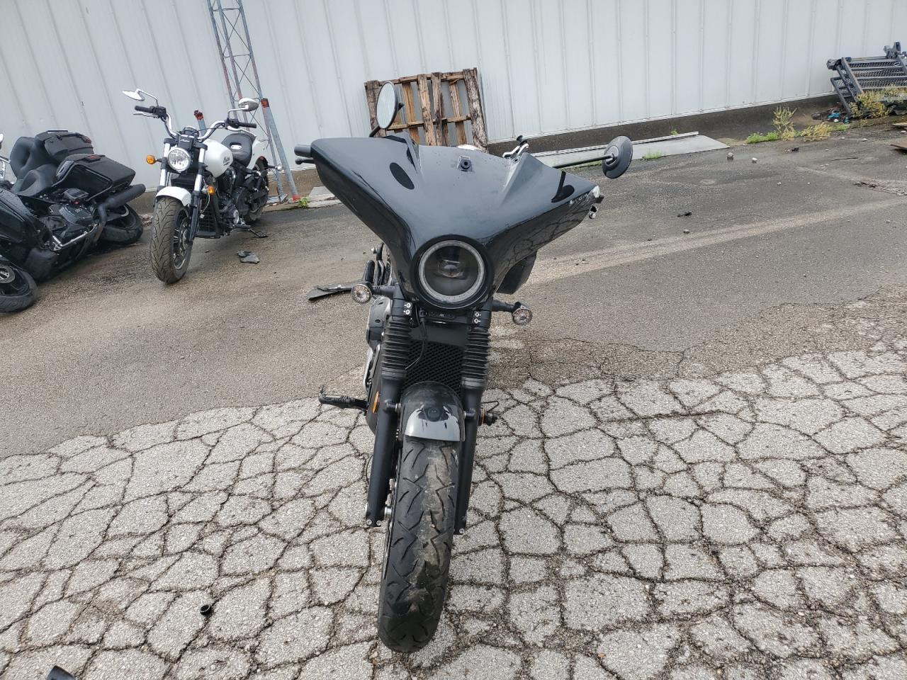 2025 Moto Guzzi California