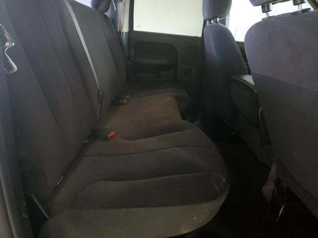 2004 Dodge RAM 1500 ST