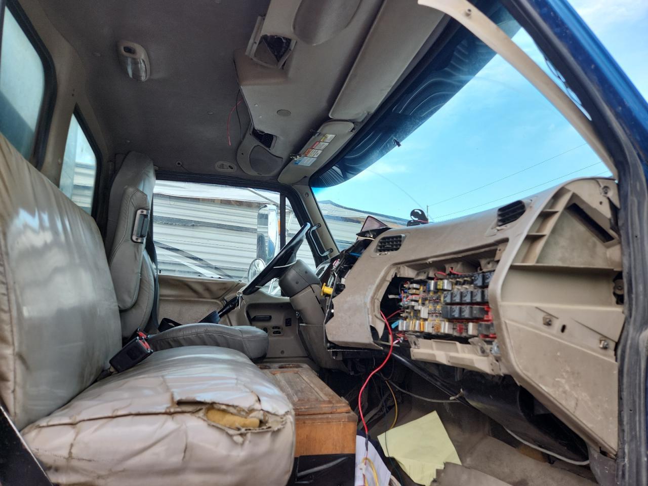 2007 Sterling 8500 Refuse Truck
