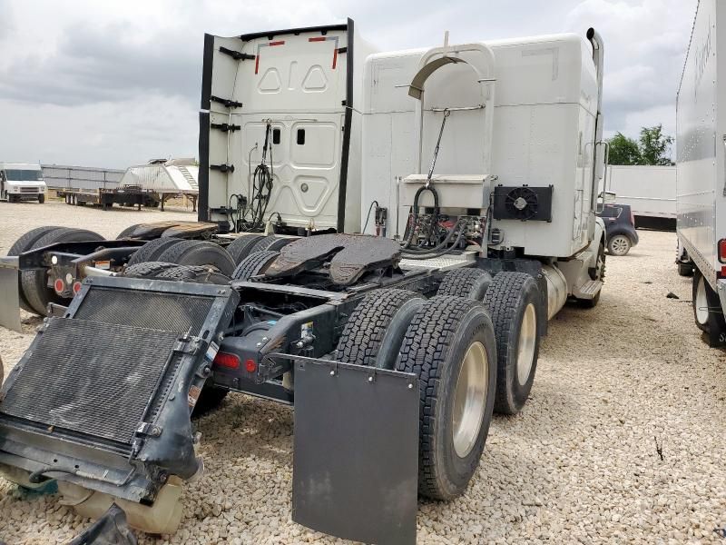 2019 Peterbilt 579