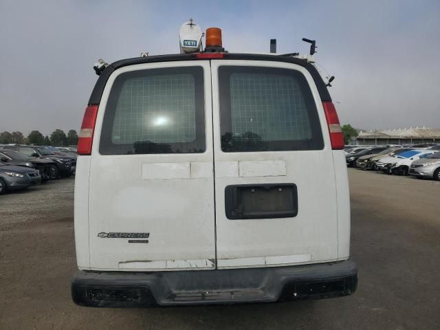 2013 Chevrolet Express G2500
