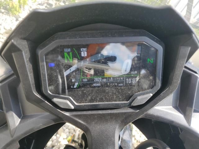 2025 Kawasaki EX650 R