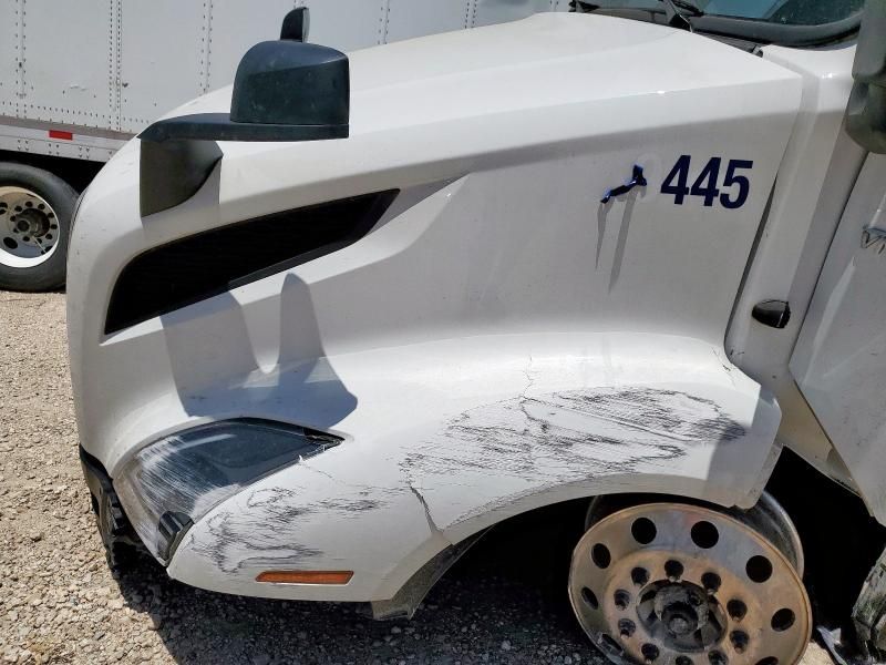 2025 Volvo VNL Semi Truck