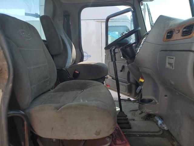 2007 Peterbilt 379 Semi Truck