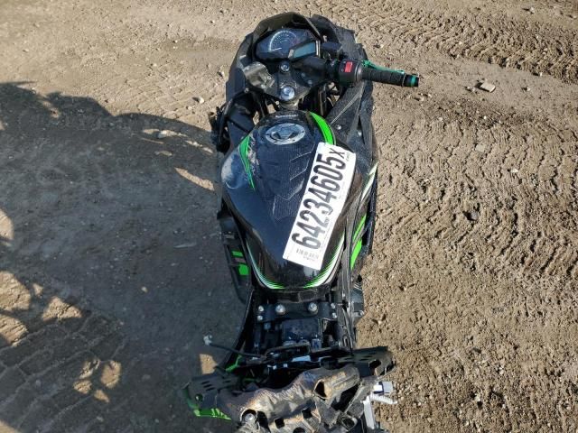2017 Kawasaki EX300 B