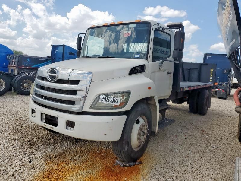 2011 Hino 258 268