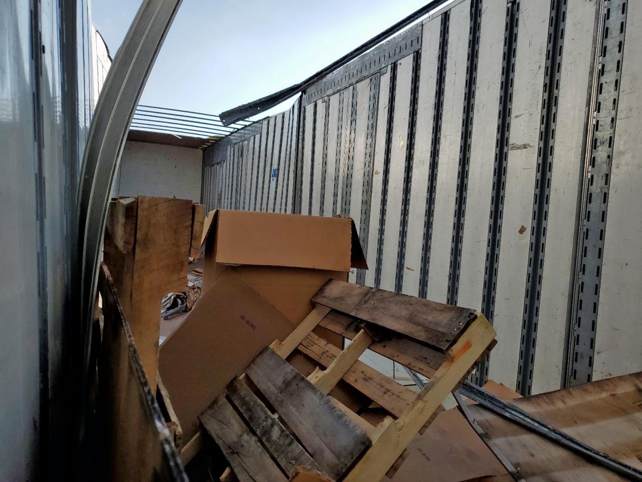 2000 Kentucky Delivery Trailer