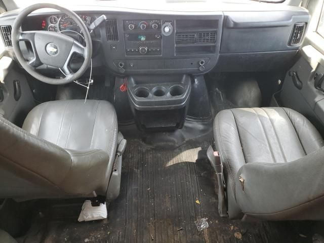 2011 Chevrolet Express G2500
