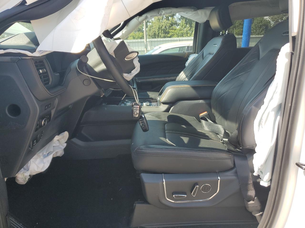 2024 Ford Expedition Platinum