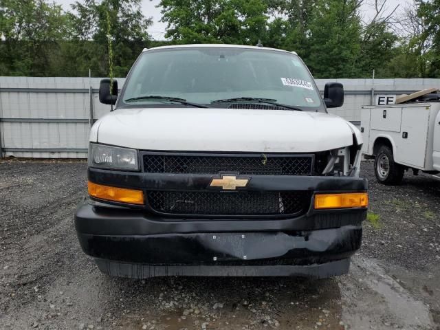 2022 Chevrolet Express G2500