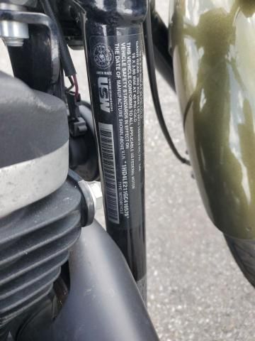 2016 Harley-Davidson XL883 Iron 883