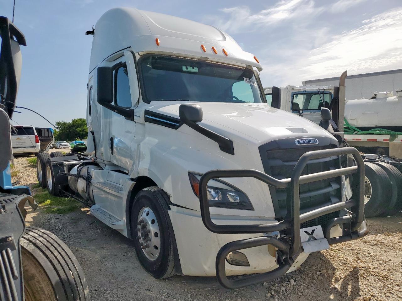 2023 Freightliner Cascadia 126 Semi Truck