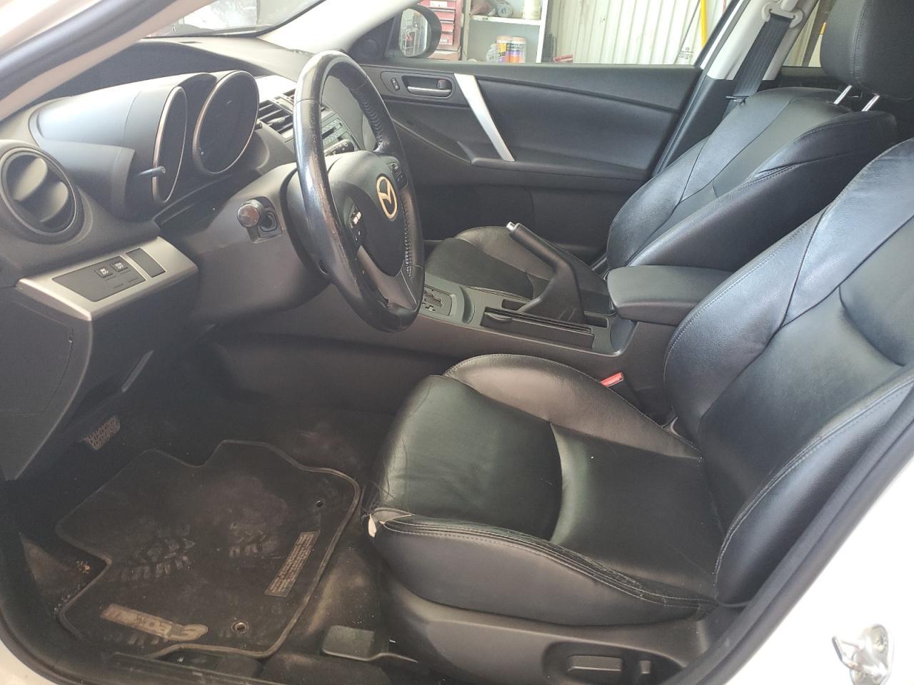 2013 Mazda 3 I