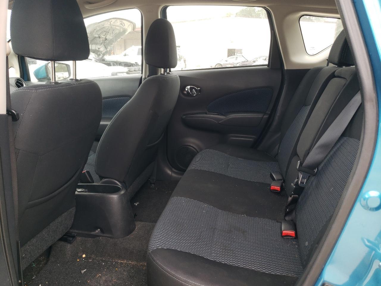 2015 Niss Versa Note