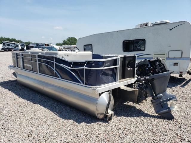 2023 Bennington Marine Boat-Boats Pontoon Boat