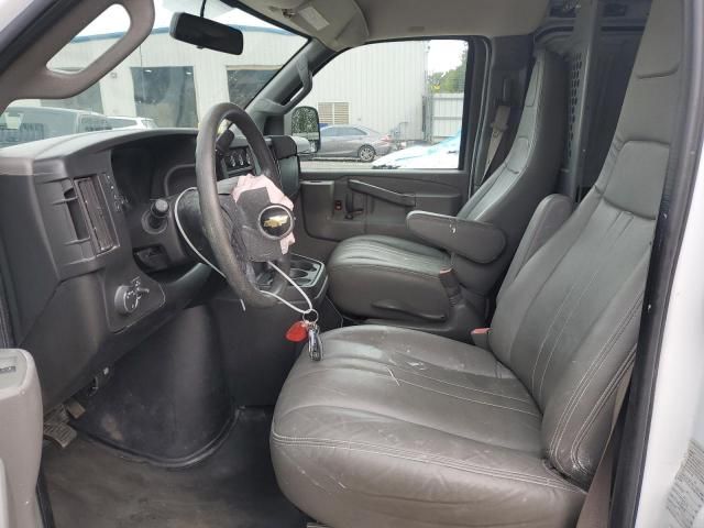 2018 Chevrolet Express G2500