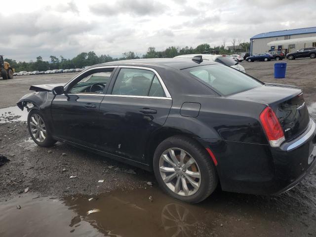 2018 Chrysler 300 Touring