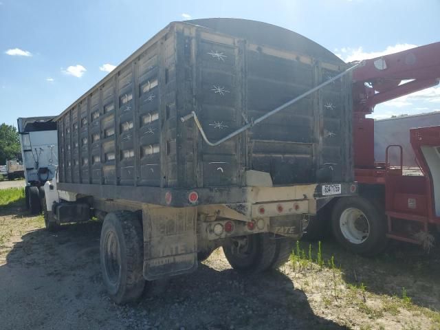1998 Ford F700