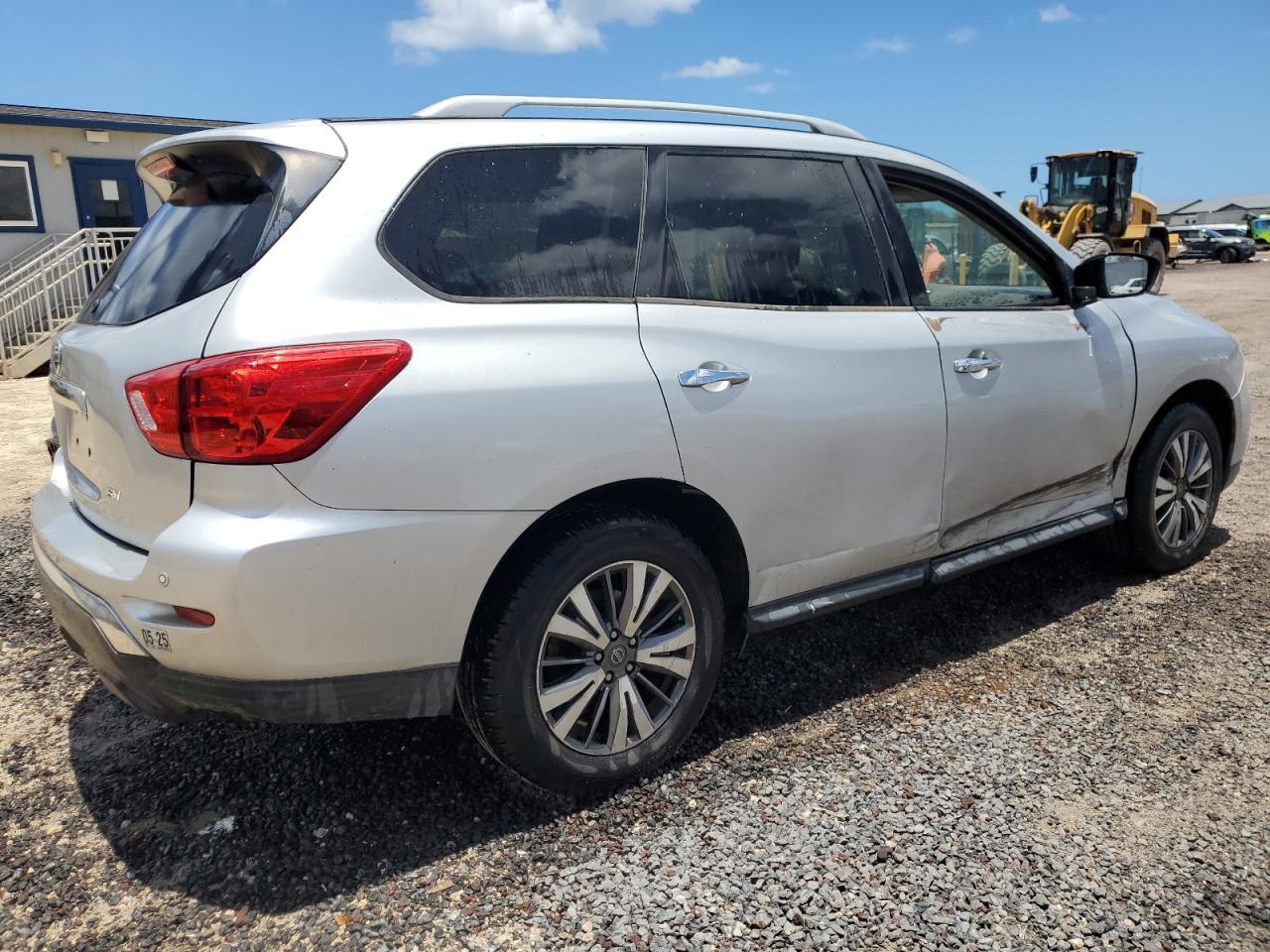 2017 Niss Pathfinder s