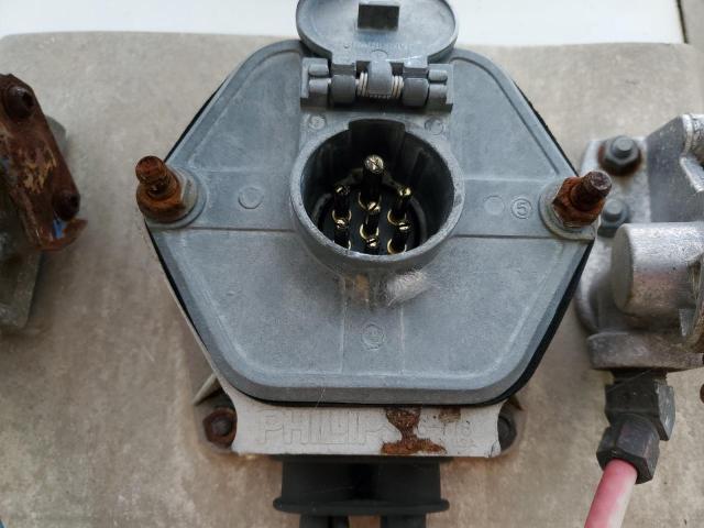 2008 Stoughton Trailers i