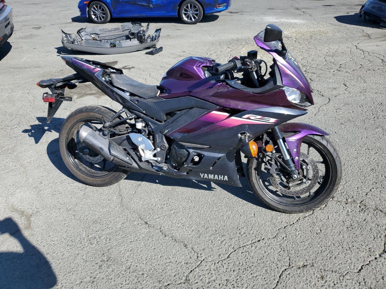2023 Yama YZFR1
