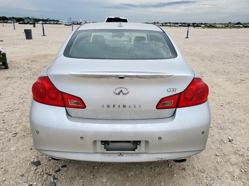 2010 Infiniti G37 Base